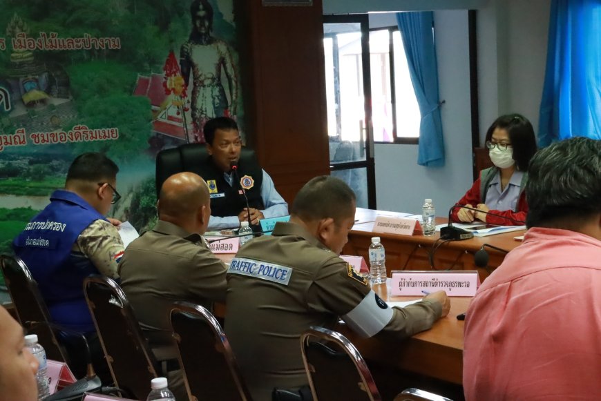 โครงการจังหวัดตากสวมหมวกนิรภัย 100 เปอร์เซ็นต์