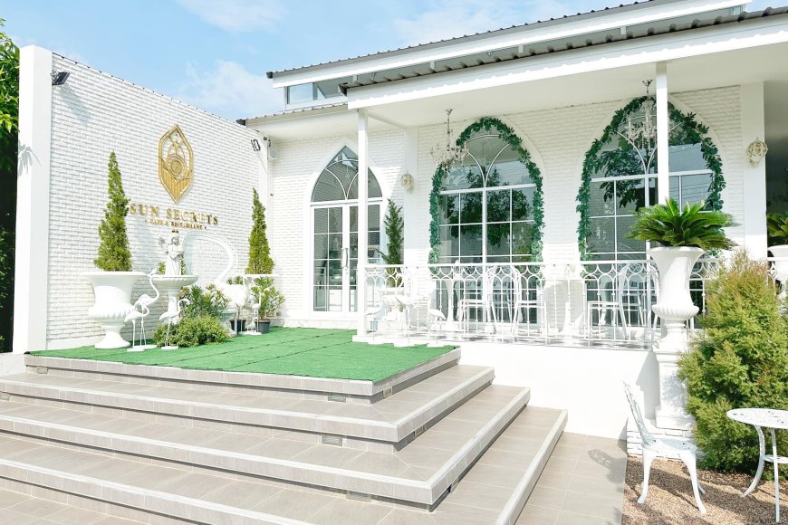 ซันซีเคร็ต คาเฟ่ and restaurant