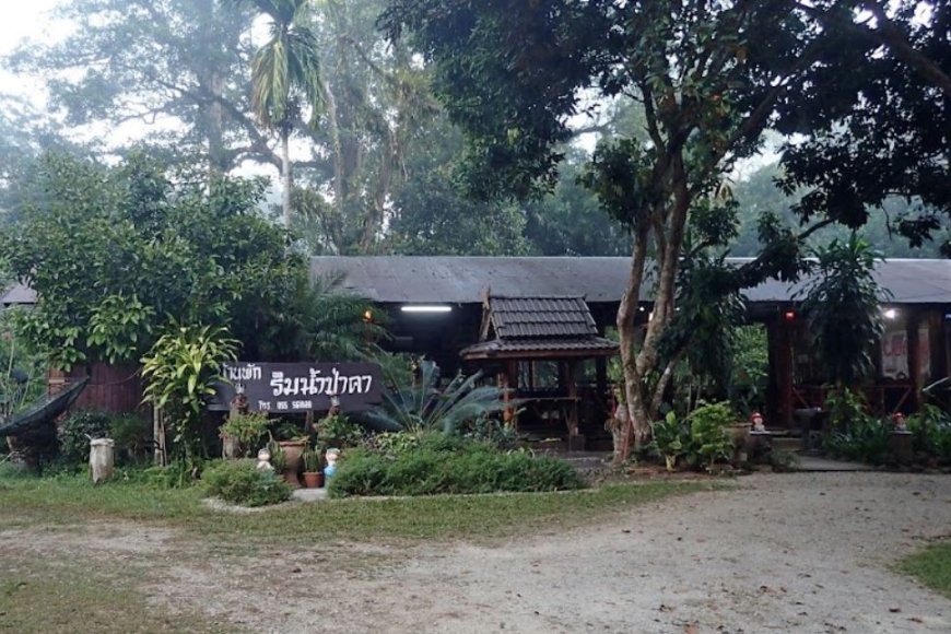 ริมน้ำป่าคา รีสอร์ท Rimnam Pakha Resort
