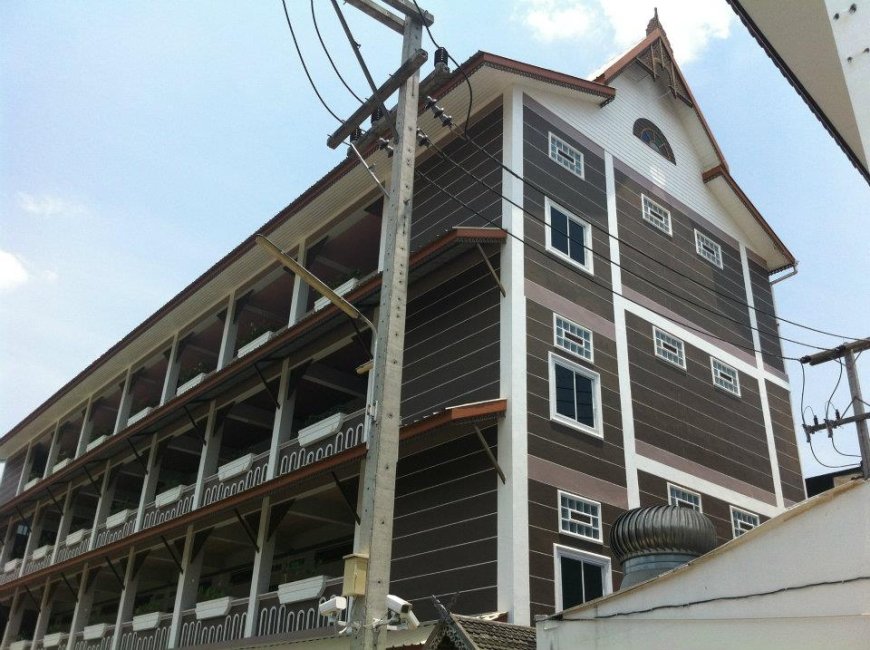 โรงแรมมาดามวี อพาร์ทเม้นต์ Madame V Apartment