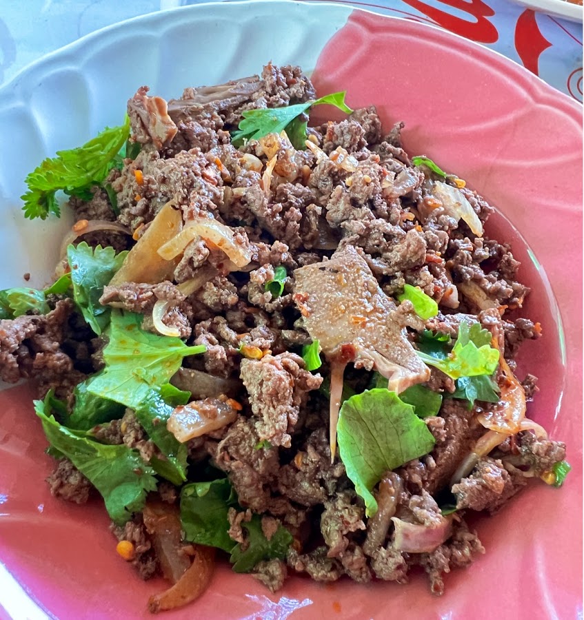 ร้านลาบลุงโอ๊ต (ลูกเขย) ร้านปัจจุบัน