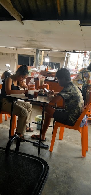 ปลายจวัก ก๋วยเตี๋ยวเรือ (รังสิต)