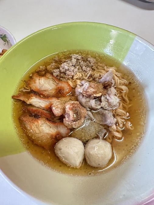 ก๋วยเตี๋ยวเจ้นาง
