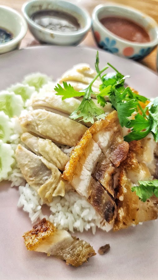 ข้าวมันไก่ประตูชัย(ลำปาง)