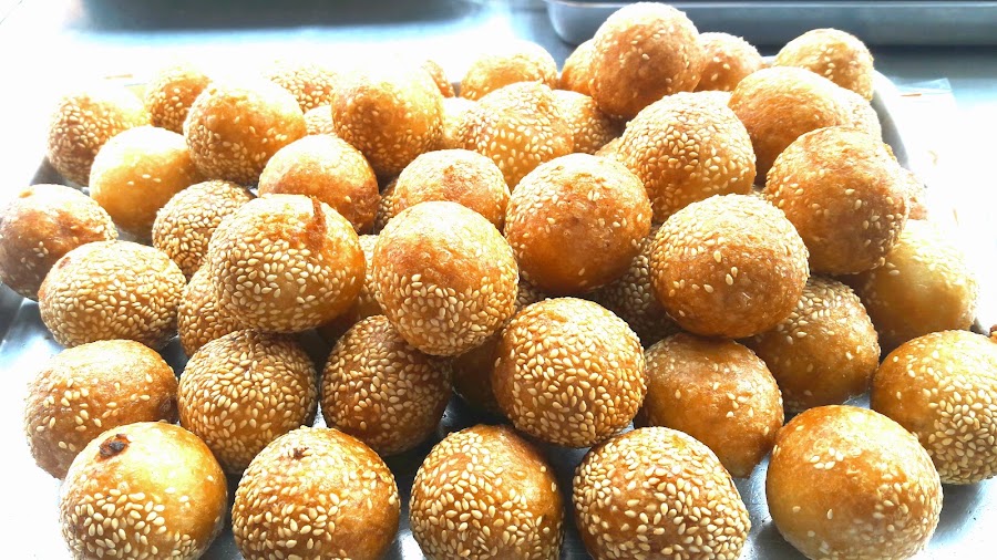 พรไข่หงส์ขนมและอาหารตามสั่ง