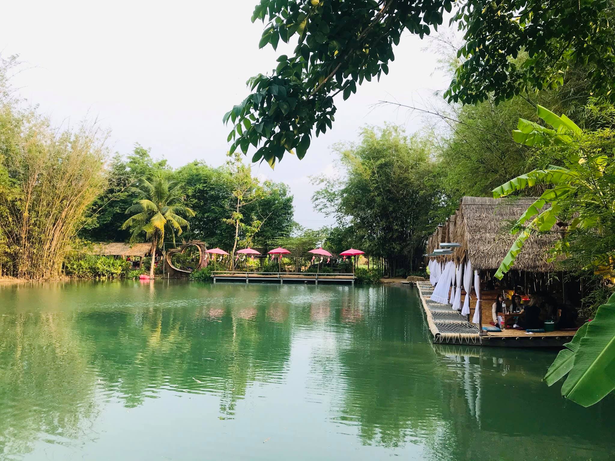 คาเฟ่ในสวน